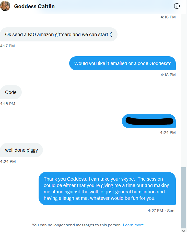 Cue92552829's tweet photo. @GoddessCaitlin0 has scammed multiple people, just blocked immediately after receiving payment.
scam scammer https://t.co/SN2PNsr0HA