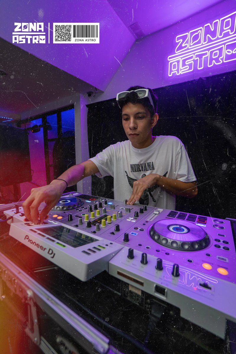 💜 VIERNES DE PROMOS 💜

Dice <a href="/DjChezcr/">Chez</a> que hoy nos trae un set cargado de mucho perreo 🥵