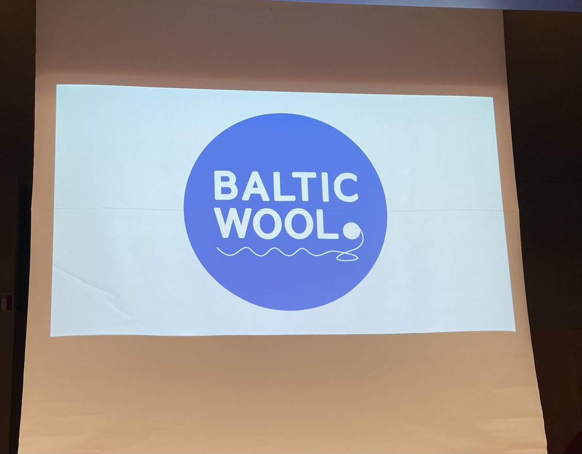 A long day at the Baltic wool conference. Several talks on what to do with the coarse wool from hill breeds of sheep - masses of inspirational and amazing things! Such a waste that so much if it is dumped or burnt #woolweek #wool #BalticWoolConference #Gotland