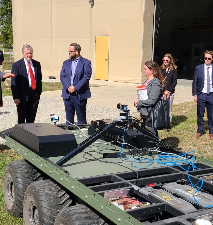 SenatorDurbin's tweet photo. Glad to visit @ArmyERDC facility today in Champaign, CERL, which is at the forefront of cutting edge research for the U.S. Army alongside academia and industry. https://t.co/Es2AGzc5B8