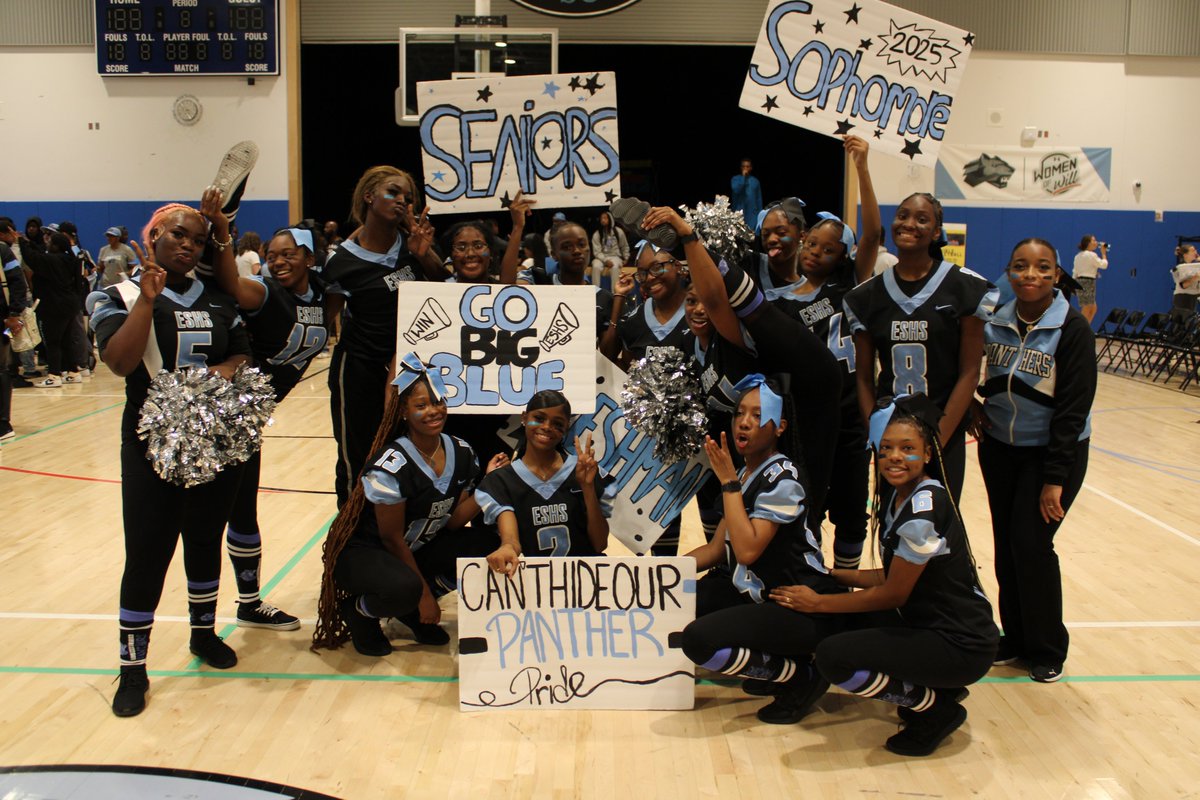 newEnglewoodST1's tweet photo. #HOCO2022 was a blast with our Pep Rally and football win! Another conference championship is in the bag! #buildingwinningculture @CTULocal1 @ChiPubSchools @Join_RAGE #englewood @CPSNetwork16 #ithoughtitoldyouthatwewontstop https://t.co/GNKe8bG0eO