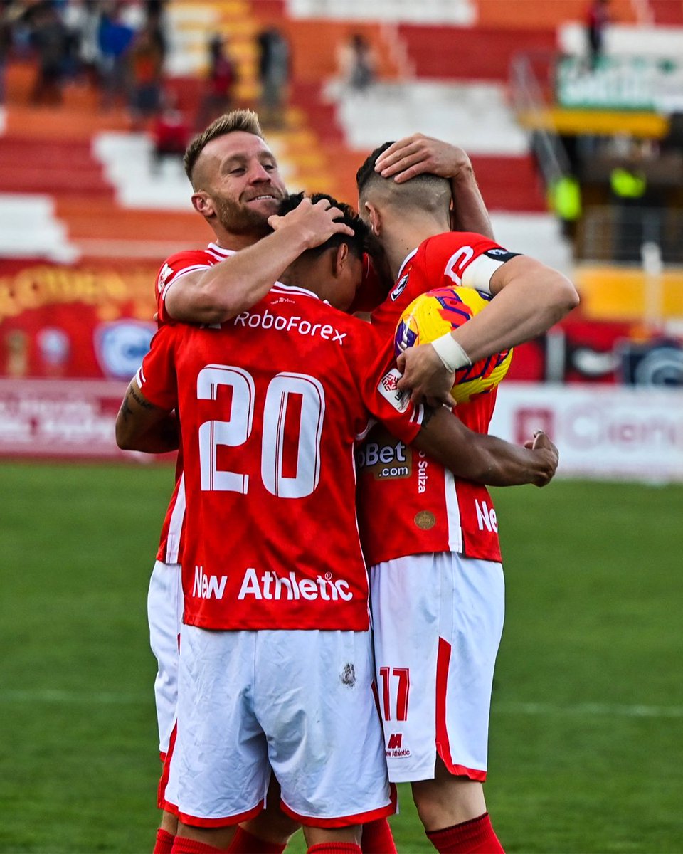 UpaUpaUpapaElCC's tweet photo. Goooool del Goleador #DaniloCarando 16' goooooool goooooool goooooool 
Vamos CIENCIANO 🔴💪🏻 https://t.co/i2vFgXPBXS