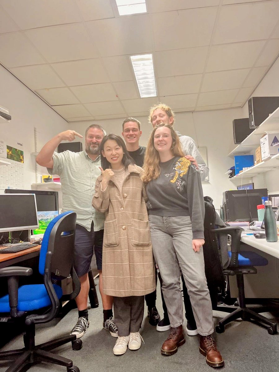 PiGoossensLab's tweet photo. Today we waved @luchang_lc goodbye on the day her PhD thesis was approved. Looking forward to the defense, but for now all the best in Heidelberg! @CARIMMaastricht https://t.co/tGmExhp18j