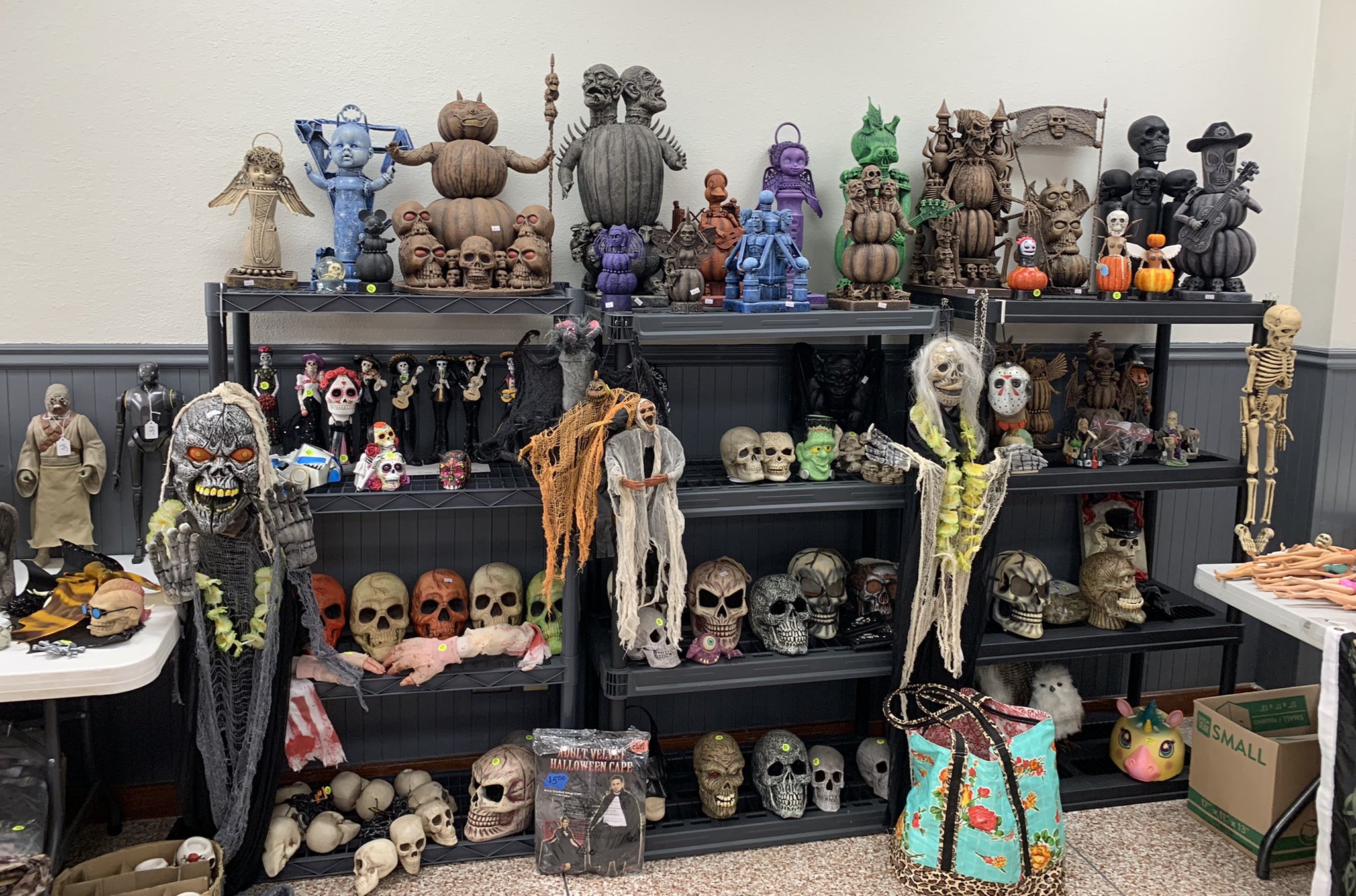 Eckmans Show on Twitter "Looking for some Halloween decorations? Check