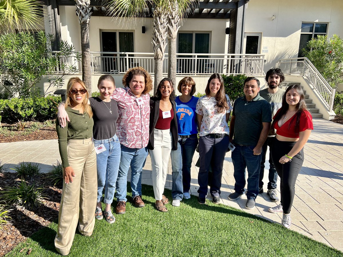 Raluca Mateescu tweet media