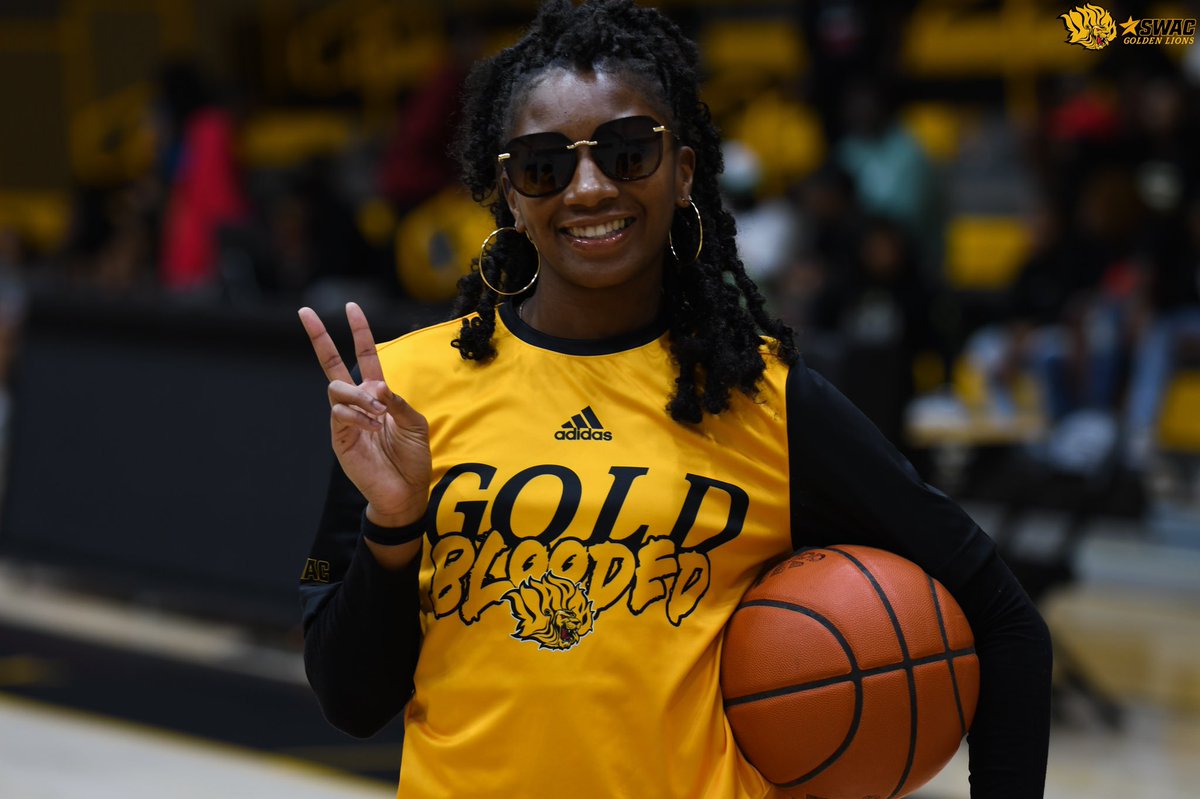 UAPBLionsWBB's tweet photo. Gold Blooded🩸

#OurWay #GoldBlooded #UAPB #870 https://t.co/ne4Ypa5GXK