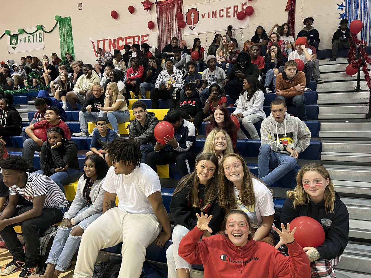 Loved the school spirit at the <a href="/PHSWarriors1957/">PHS Warriors</a> fall pep rally today! <a href="/jenifer_rayne/">Jenifer Rayne</a> <a href="/huffy3420/">Matt Hoffman</a>