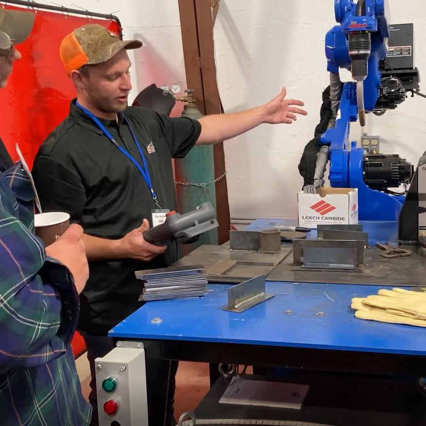 MWSCO1's tweet photo. The MWSCO Welding & Metal Fabrication Expo was a hit! Shout out to our MWSCO Automation team and the experts from our partners. When you are looking for solutions for your business, call on MWSCO to help. (507) 454-5231
#AutomationRobotics #Yaskawa #Robotics #MWSCOautomation https://t.co/Rbk0LYF3zl
