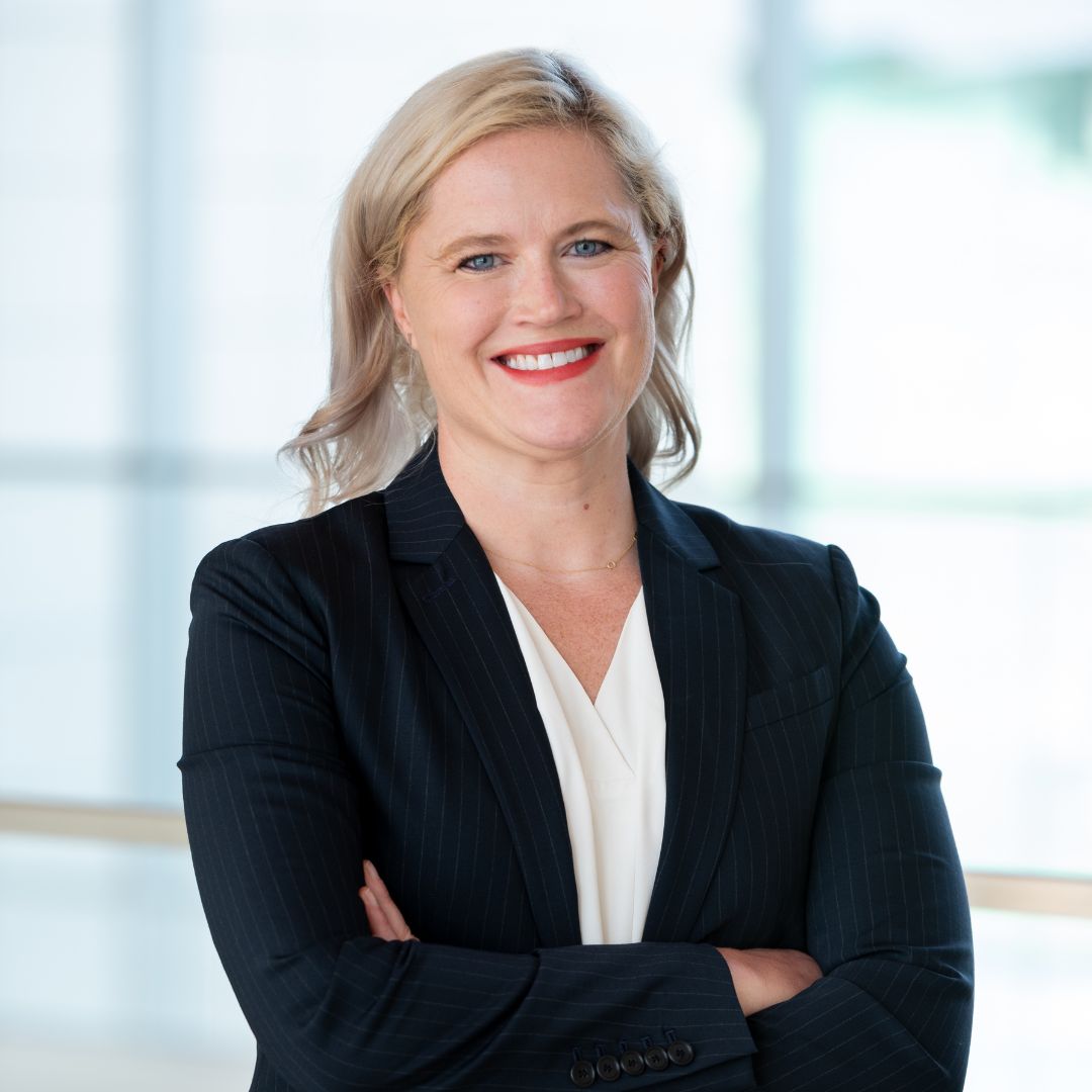 bme_utd's tweet photo. Getting close to BMES! Meet Dr. Caroline Jones.
Dr. Jones research focuses on bridging cutting-edge engineering disciplines with immunology to prevent, diagnose, and treat immune-related disorders.
Be sure to swing by the booth and meet Dr. Jones!
#BMES #BMES2022 #UTDatBMES https://t.co/usFsJVgEhw
