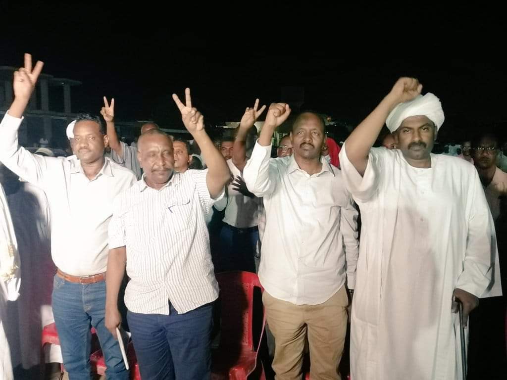 omrani2020's tweet image. ندوة سياسية في الحاج يوسف.......... وندوة سياسية في اتبرا.