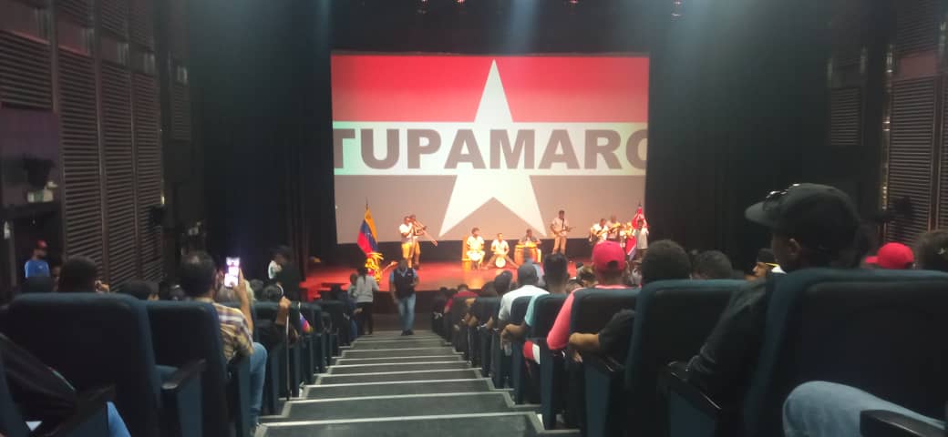 Dirección Nacional y Dirección Regional del Edo, hace presencia en el acto con motivo a el aniversario número 77 del partido del trabajó de la República popular de corea

#77Aniversario 
#TupamaroFelicitaAlPTC
#TupamaroRebelde