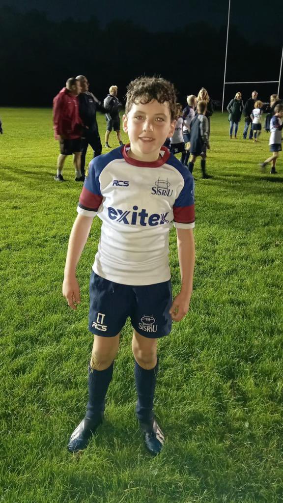 Trebanos15s's tweet photo. Well done to Cian Thomas playing for Swansea Schools this evening against Aberavon schools. Great to see our squad playing for 3 schools teams https://t.co/GbMeAC5HV1