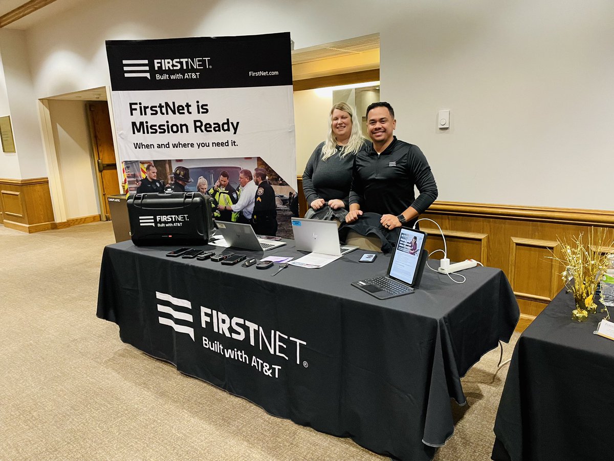 Rounding off the week at the NNA annual convention. Thank you to <a href="/NebraskaNurses/">Nebraska Nurses</a> for having us! <a href="/Tara_Carlson_/">Tara Carlson</a> #nursing #nurses #nurseappreciation #firstnet #firstnetnebraska