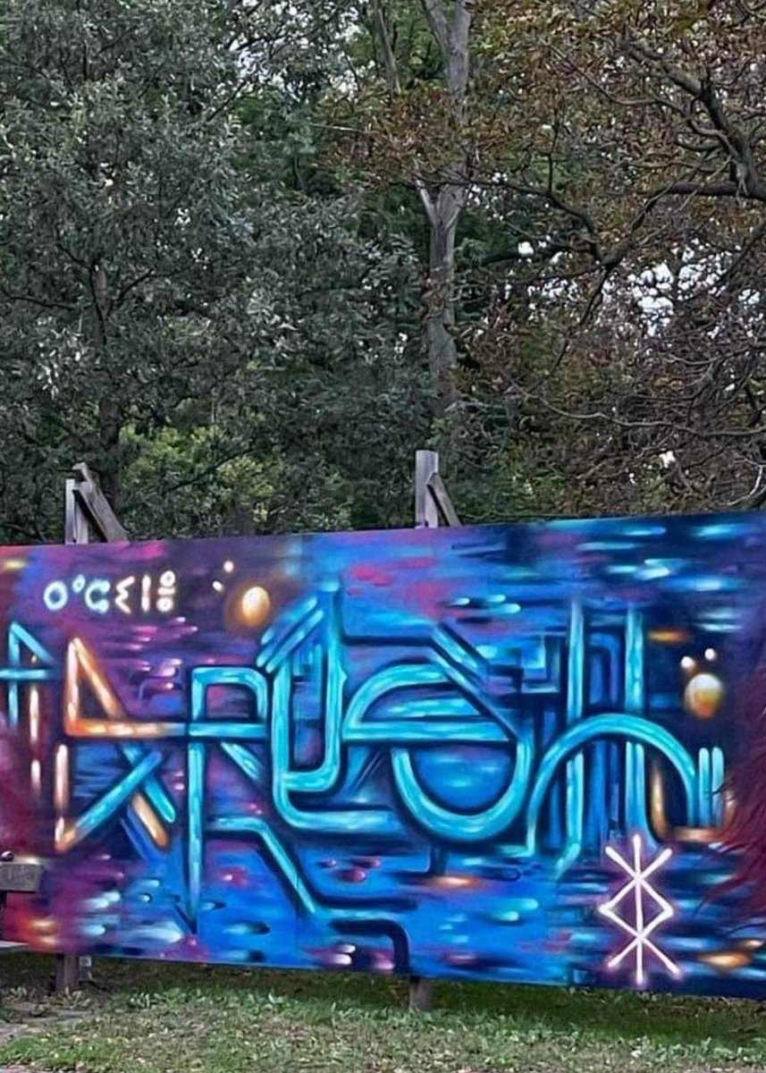 AminBrush's tweet photo. My last work at the 1st Edition of Racines Festival in Evere-Brussels 🇧🇪
50 international artists at the service of sharing street art 🔥
Thanks Belgium, See you....
#streetart #amazigh #graffitiart #Morocco #passion #cnn199 #racinefestival #Bruxelles #Belgium #ArtLovers https://t.co/7lQ4iTXkCh