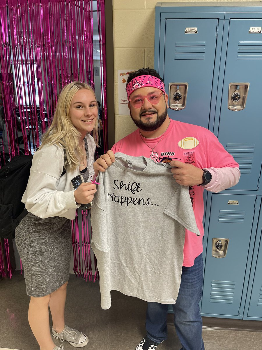 BrennanHSELA's tweet photo. Mr. Cavazos got a sweet surprise from a student today! I think the poetry lessons are working. 😆 #ShiftHappens #Poetry  @NISDBrennan https://t.co/hKtqQnZ9pC