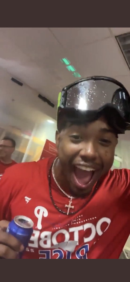 Me at 5:03 - What a pathetic team. I hate the Phillies. End the franchise 

5:07 -