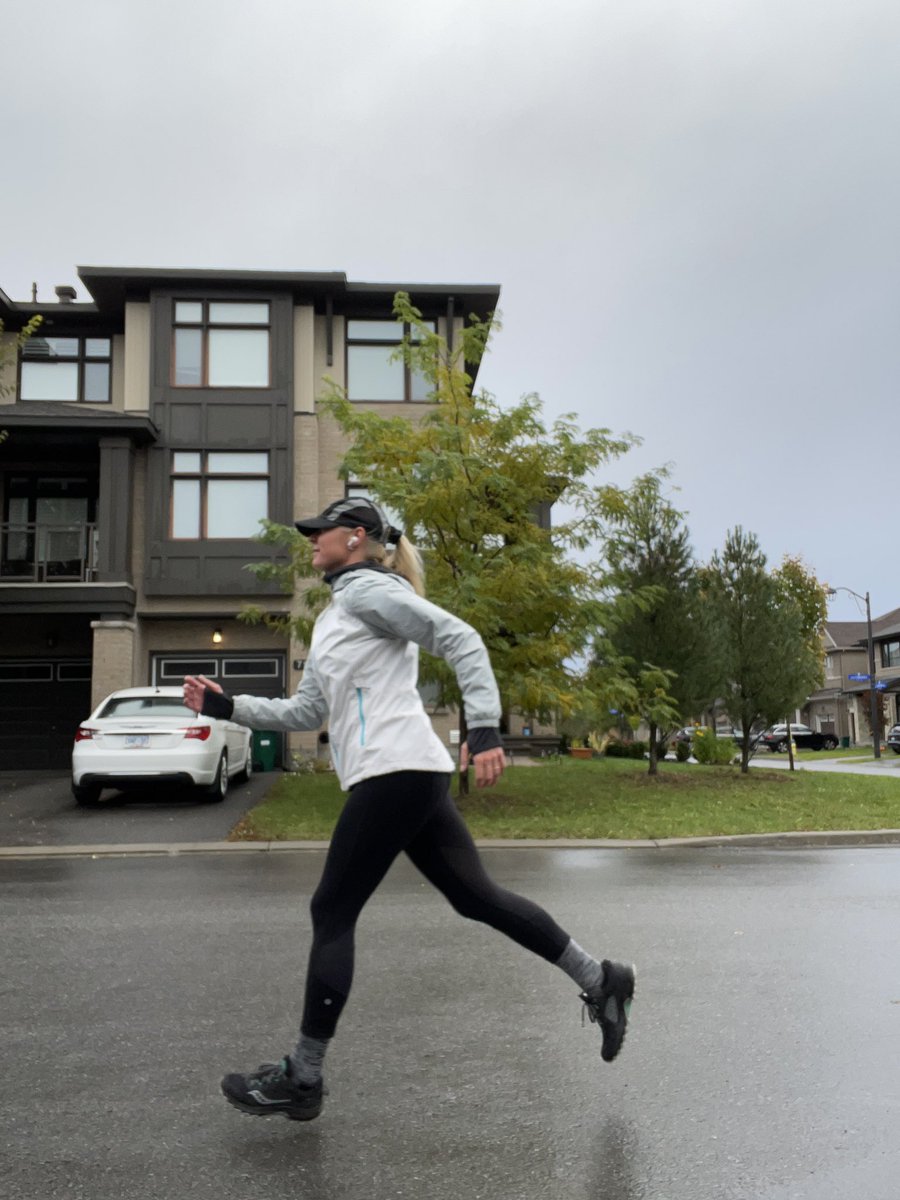 Arkuszewski's tweet photo. Rainy 5K this morning for the #GCWCC Walk Run Roll 🏃‍♀️

#walkrunrollchallenge #giveactcare #hc2campaign #smallgesturesbigimpacts https://t.co/wI3EpwyUiH