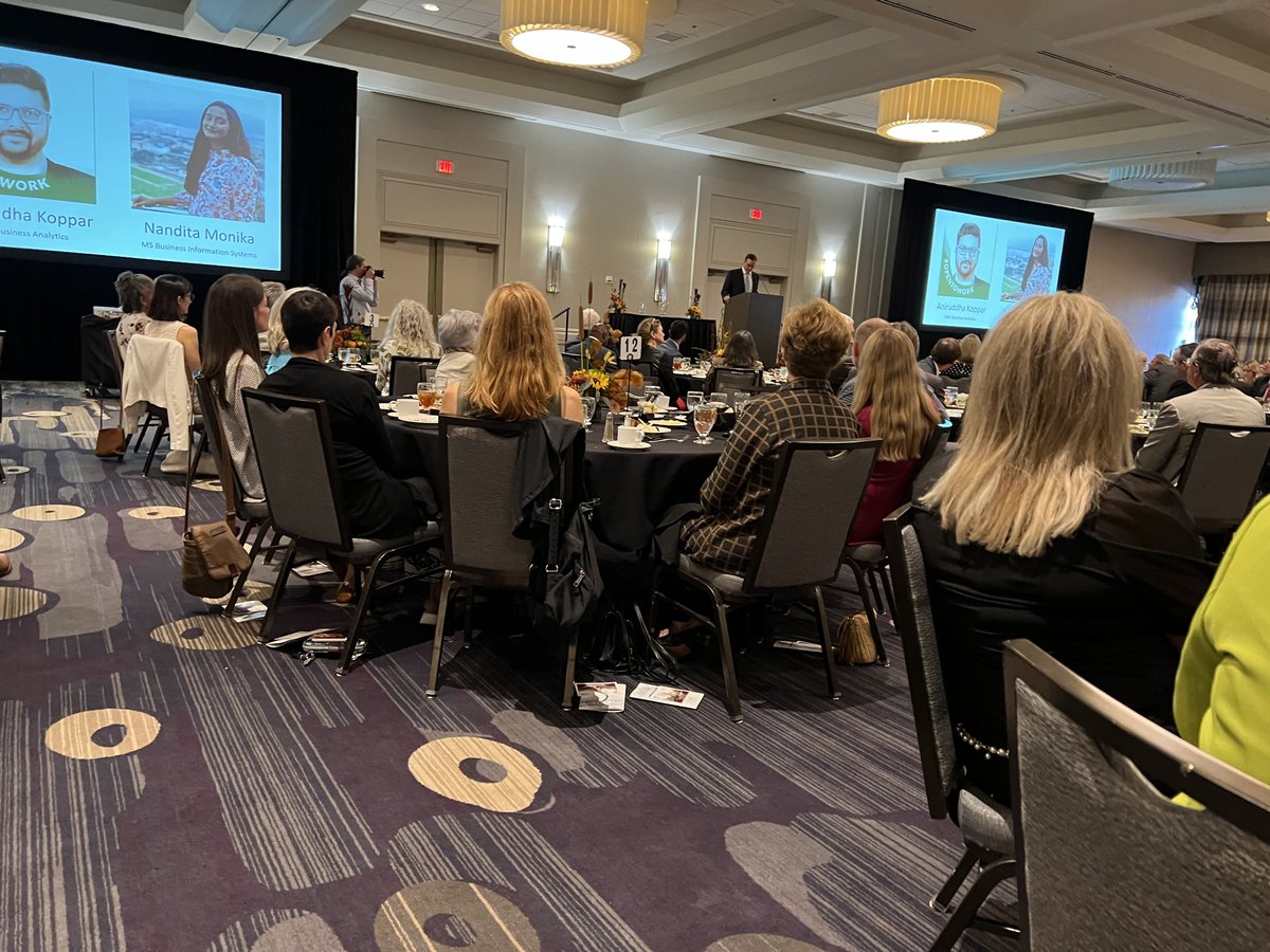 SteveLittleRock's tweet photo. At the UALR Business School’s Distinguished Alumni Luncheon today. Great being with hundreds of folks who appreciate what drives the Little Rock economy and job creation. https://t.co/Nict0WNGr3