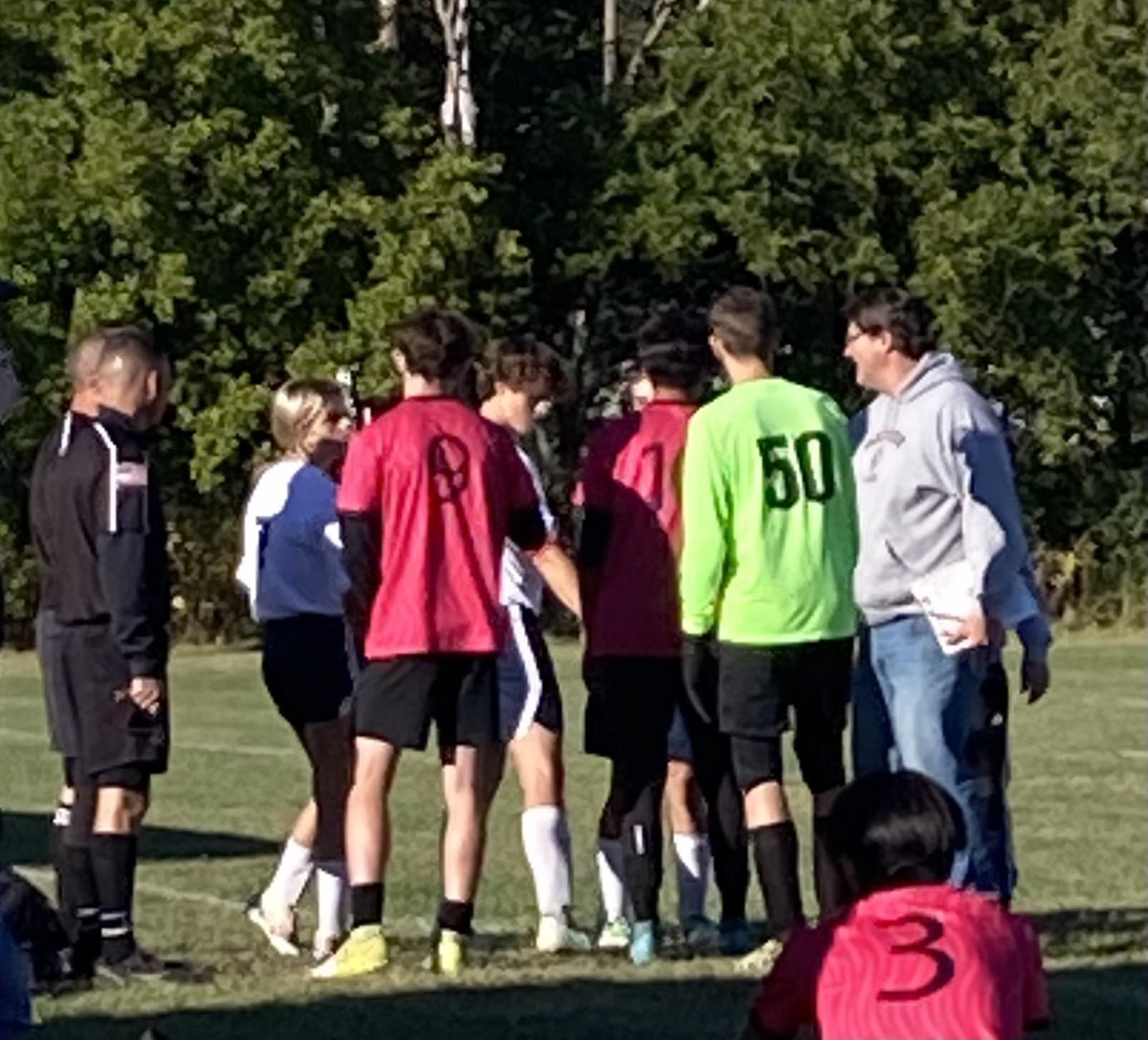 Gipe34Tim's tweet image. Getting ready for 1st round of IHSA Regionals. Good Luck Indians. @DarnellShane @SHSROWDIES @SandwichCUSD430 @jtpedelty @KCNpreps