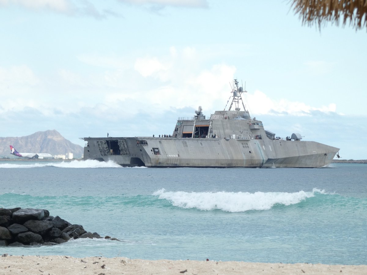 USS Jackson (LCS 6) Independence-variant littoral combat ship leaving Pearl Harbor - October 7, 2022 #ussjackson #lcs6