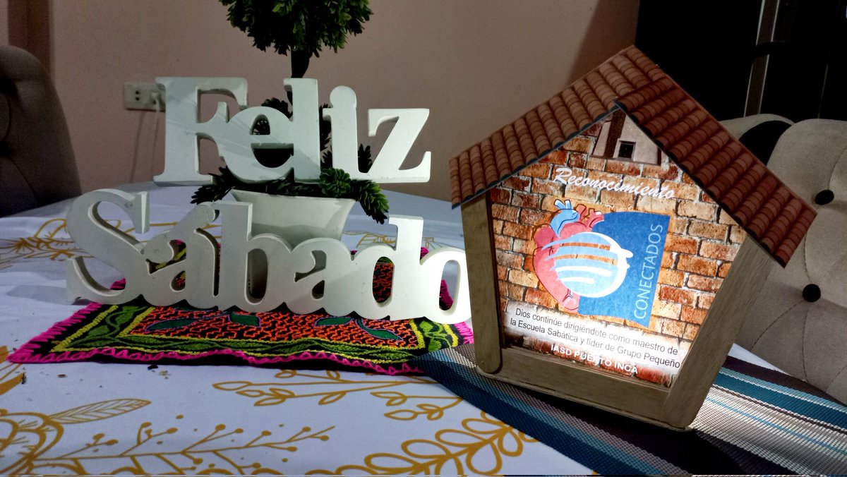 Un pequeño detalle para nuestros maestros de escuela Sabatica que pastorean con pasión a sus grupos pequeños #Feliz170Años #EscuelaSabatica #DMPUERTOINCA @mcoaugarte <a href="/Pr_JavierTorres/">Pr. Javier Torres</a> <a href="/HeyssenCordero/">Heyssen Cordero  🔌</a> <a href="/edwardheidinger/">Pr. Edward Heidinger</a>