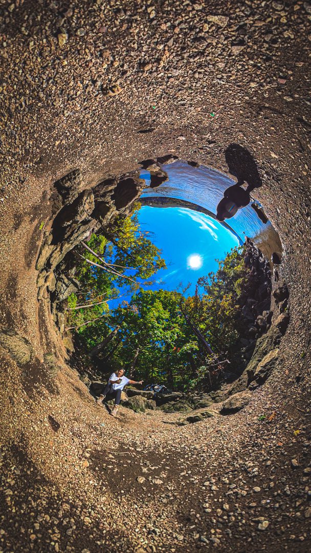 DahNehLease's tweet photo. Fun 360 shots at #ArdenPoint @insta360 https://t.co/ZKzSOXjc23