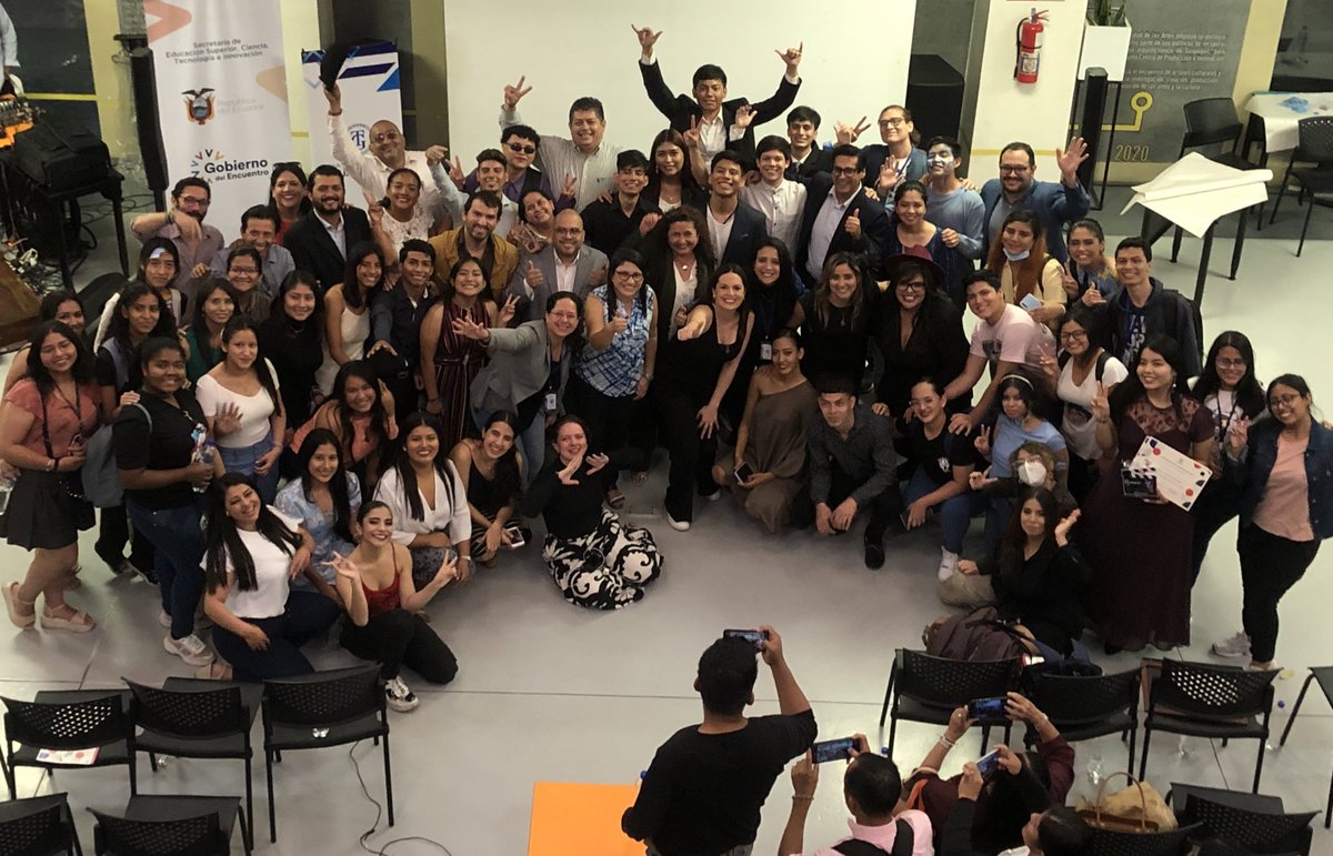 AlmaZeballos's tweet photo. Una noche maravillosa llena de talento, creatividad y arte. Nuestros estudiantes @istg_ec son la muestra de que una educación integral pública si es posible… #ensambleISTG #somosISTG #DejamosHuellas Gracias @amontalvoch y @PabloBeltran_A por acompañarnos https://t.co/gRnEsv2Zrs