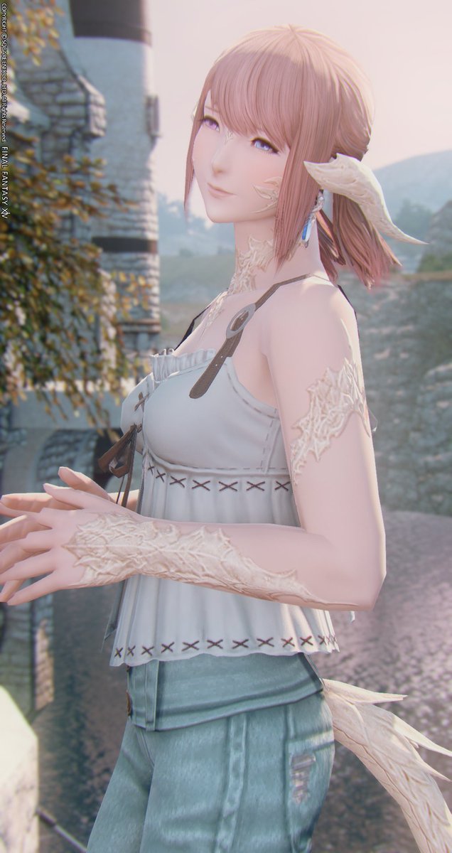 ff14_dos's tweet photo. 流行りに乗って10月なのでキャラカ更新!
今は零式をコツコツ頑張ってます💪SS撮るのも好き!
ムンキはいいぞ…!サブにアウラチャンいます😙
#FF14 #FF14キャラクターカード #Gugnir #ElementalDC #ミコッテ https://t.co/8SOkmwTnct