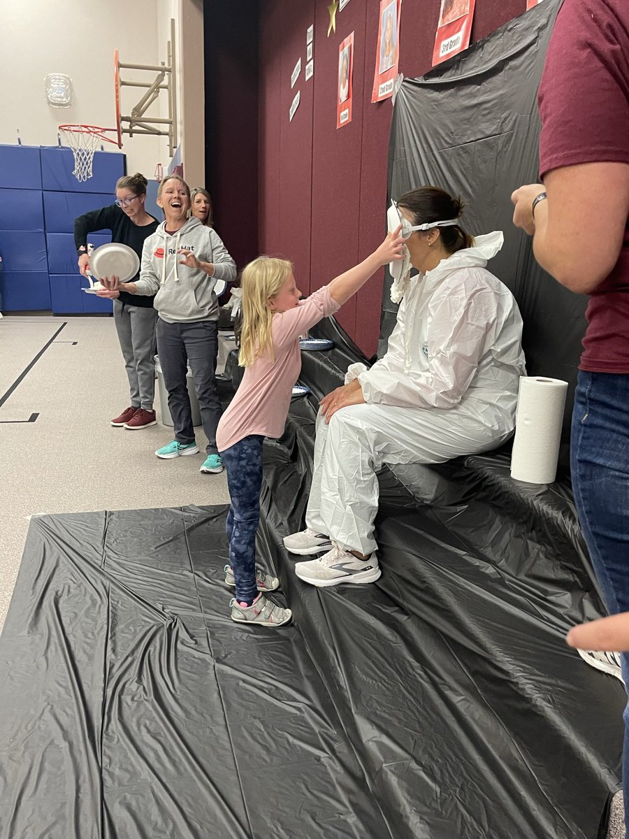 Redstone Elementary tweet media