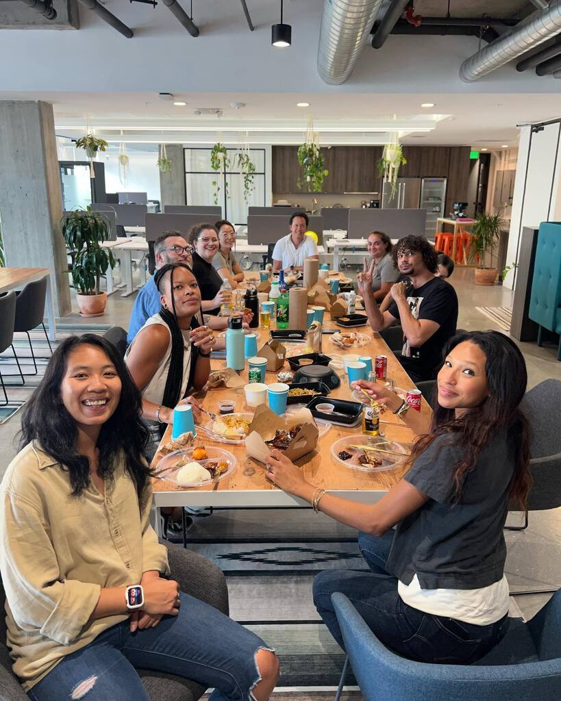 BLANKSPACES's tweet image. BLANKSPACES LARCHMONT: Staff Gathering for the celebration of our Newest expansion into Larchmont!

For more info, refer to link in bio 🌴

#blankspaces #larchmont #coworking #staffgathering #community #workspace #melroseave instagr.am/p/Cjb4IDorF4w/