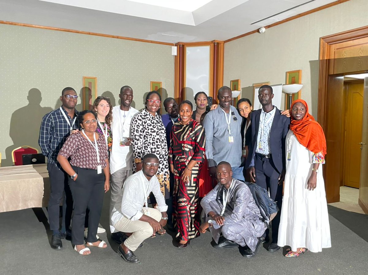 Bocar_Dia17's tweet photo. Heureux d'avoir l'opportunité de participer à la Semaine de la Mobilité Durable et du Climat.
Tous mes remerciements à la plateforme @Dakclim 🙌 pour ma participation au Pitch du 4ème Sommet de Climate Chance Afrique 
@Codatu @cetudsn https://t.co/KKoWhYdAS6