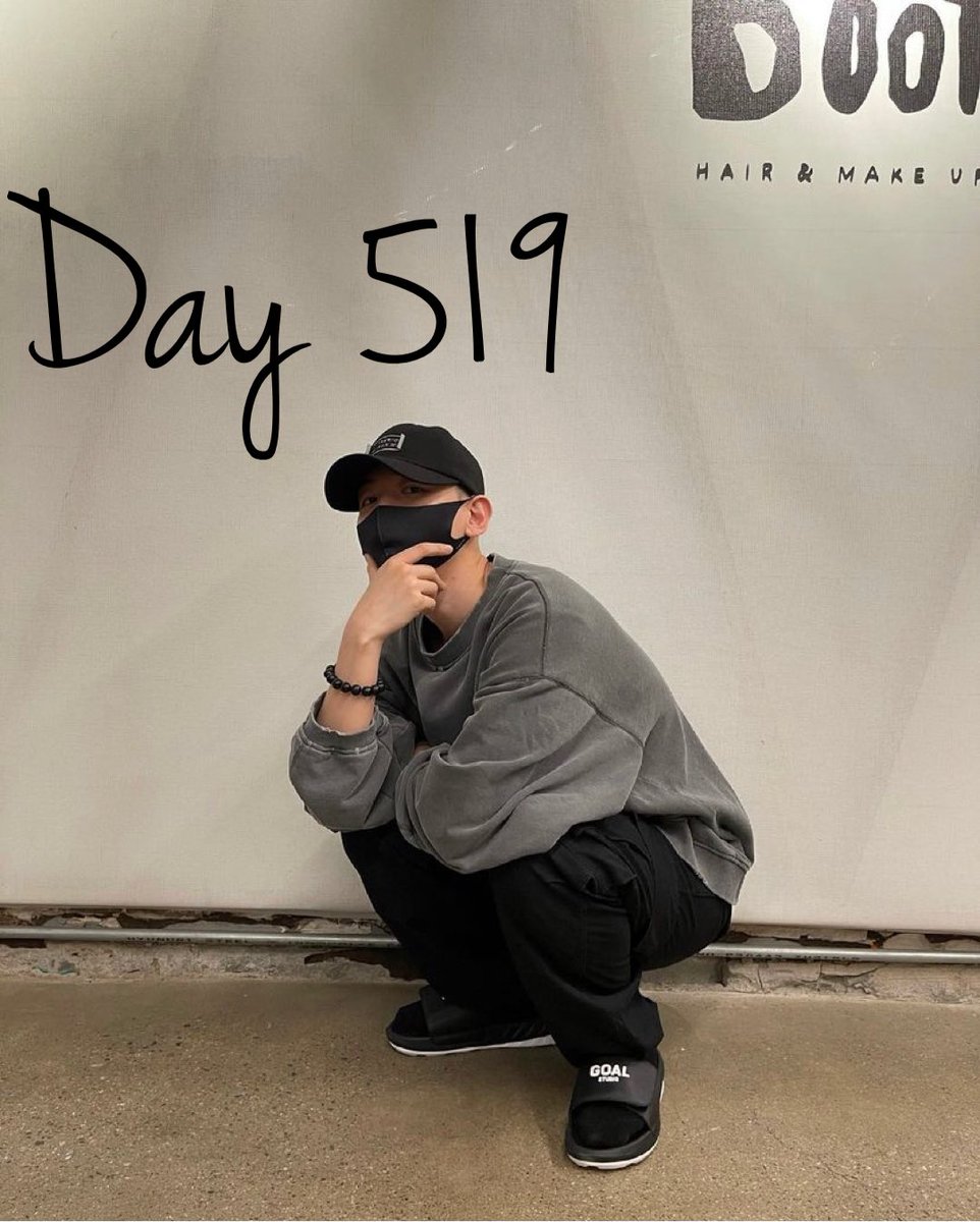 Byun_Baby92's tweet photo. Day - 519 without @B_hundred_Hyun
I can feel I am afraid rn 🥺
#EXO #BAEKHYUN #MilitrayServiceDays #Day519
#백현아오늘은 https://t.co/bi5v4biHZR