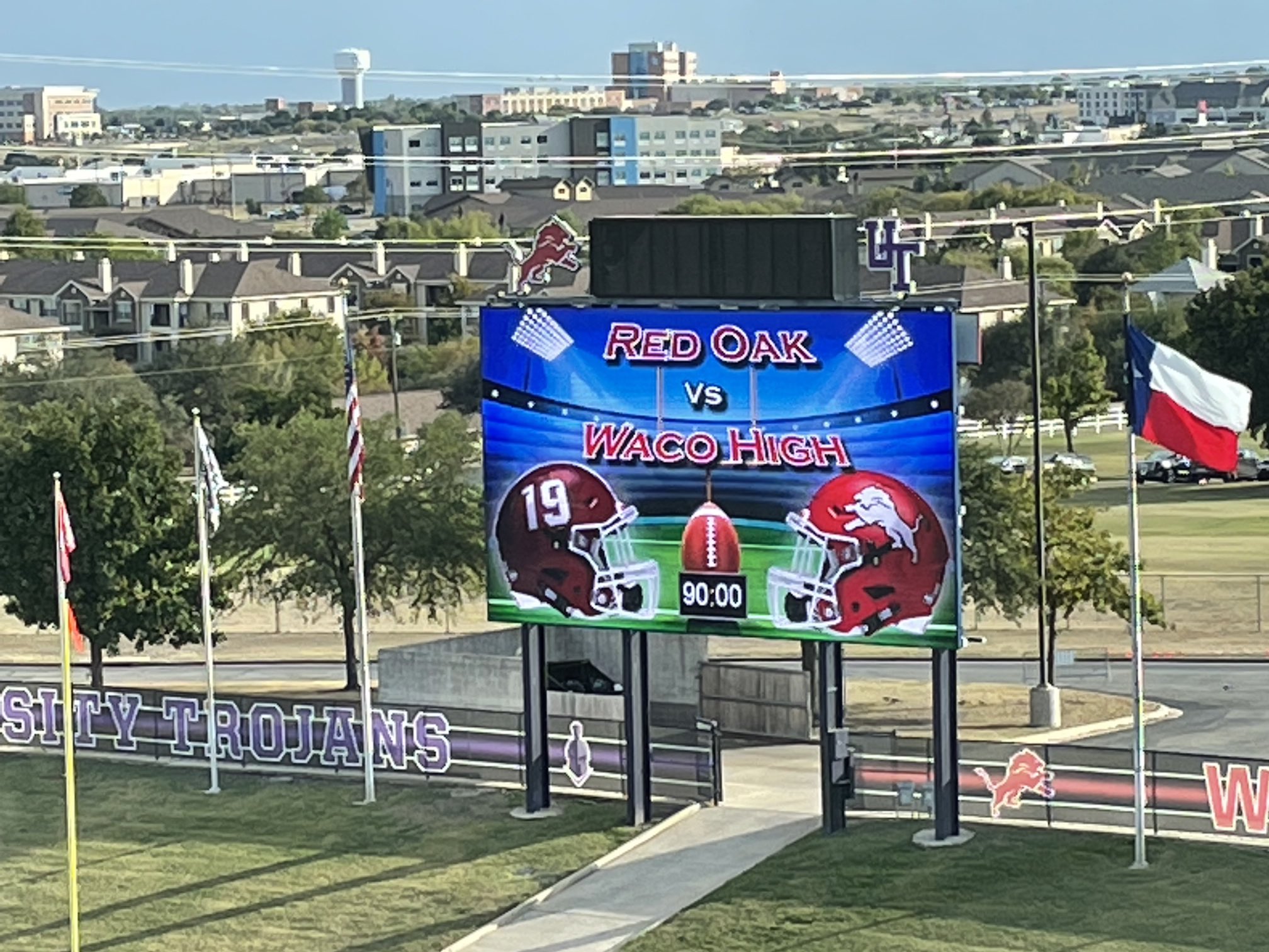 Tom on Twitter "⁦WacoHighSchool⁩ Waco and Red Oak tonight at 630PM