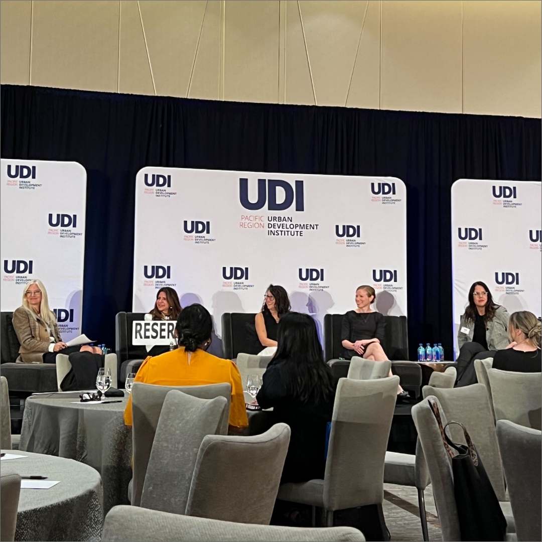 YVRKeyMarketing's tweet photo. A huge thank you to UDI for having an amazing event connecting women in Real Estate. It was an honour to be amongst such brilliant, talented and accomplished women. https://t.co/gq5cMG0M1o