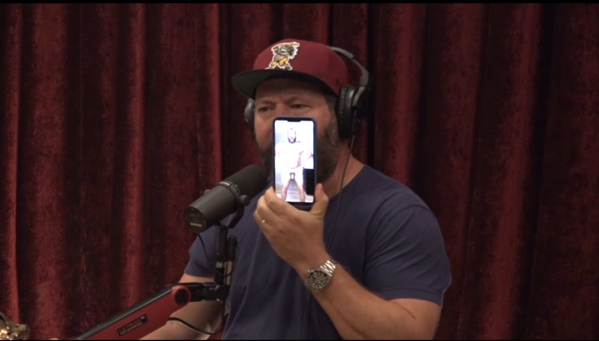 MemeMyPod's tweet image. Happy Friday 🍆