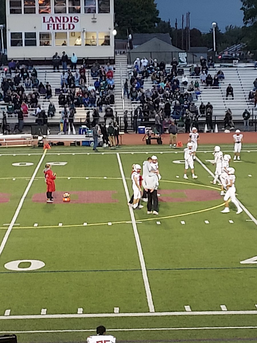 arkeEdD's tweet photo. @CVHS_Football kickoff delayed until 7:20 at Central Dauphin. We'll have it live on #1029whyl https://t.co/etzedAt8H6