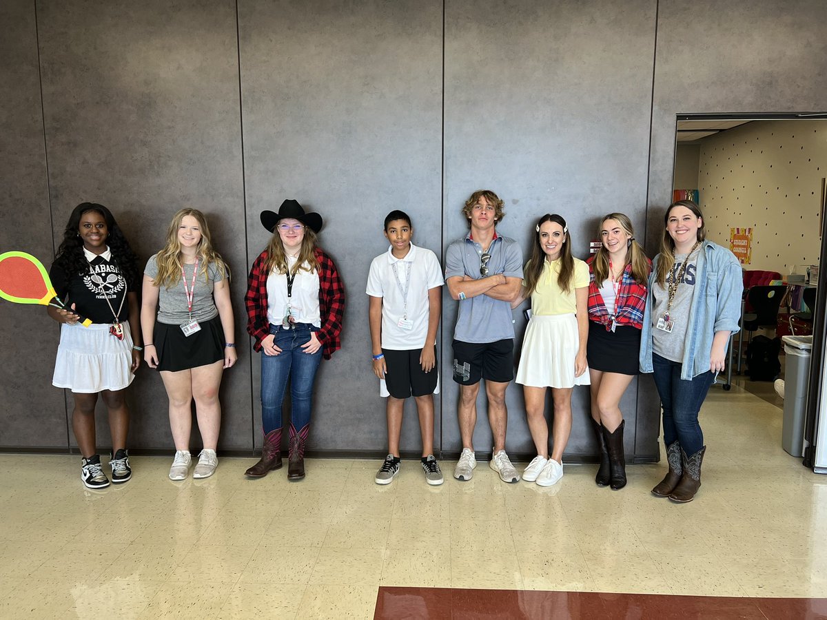 Country vs. Country Club with some of my favorite humans!❤️❤️❤️