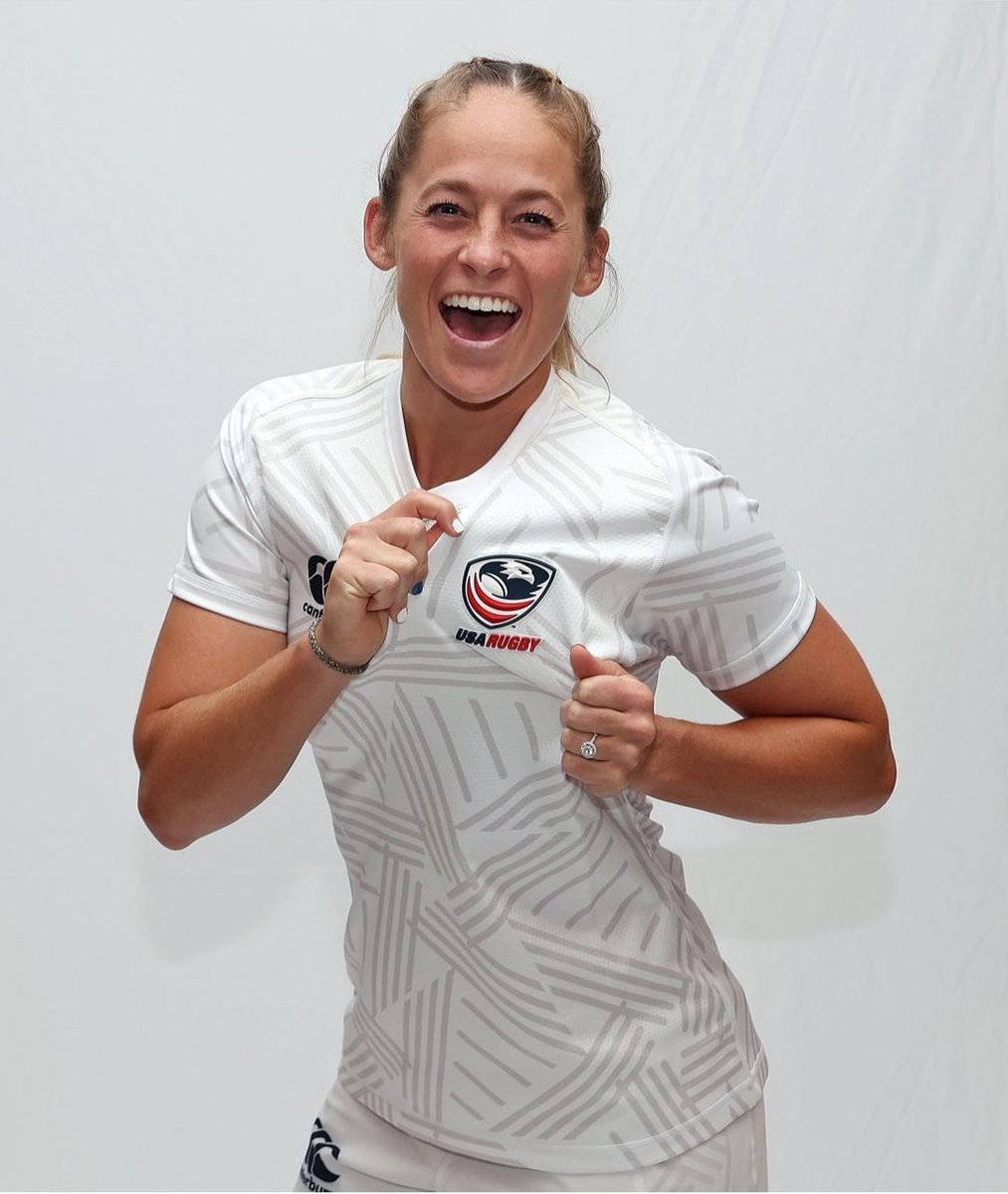 Megan Foster started playing rugby at Chico State and made her USA 15s debut in 2016 with her 7s debut in 2017. She has played club rugby for San Diego and Life West and for the Loggerheads in Premier Sevens. She is currently playing Allianz Premier 15s for Exeter.