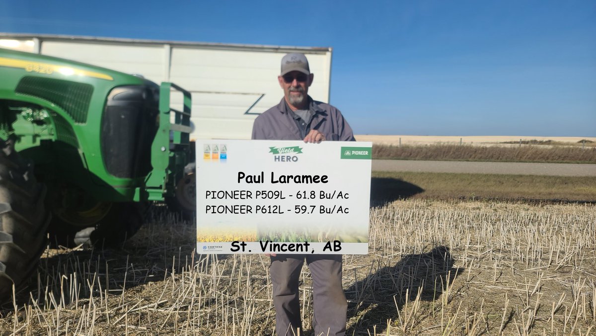 Just a beautiful Fall! Interesting comparison between the earliest #PIONEER Liberty Link and the longest season one. Both did very well but Paul was very happy to see just how well the #P509L did and feels overall was all around his best performer. <a href="/PioneerSeedsCA/">Pioneer Seeds Canada</a> #YieldHero22