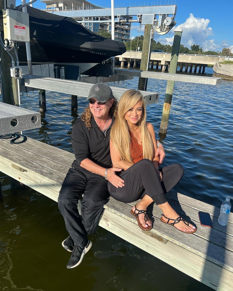TonyLittleReal's tweet photo. May your weekend be filled with positive thoughts, kind people, and happy moments! There is always a way! 🤝🏼
•
•
•
#Tonylittle #youcandoit #motivation #positivevibes #positiveaffirmation #clearwaterbeach #clearwater #tampa #florida #couple #marriage #soulmate #couplegoals https://t.co/je8LmcTbU9