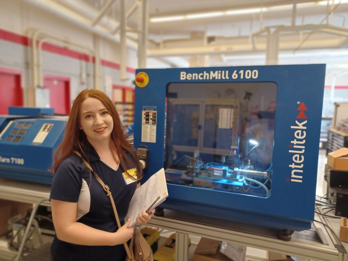SunshineMinting's tweet photo. Today representatives from SMI visited High School Manufacturing and STEM programs across the Las Vegas valley to engage with our future work force!
#ManufacturingDay https://t.co/bfkneq4wBC