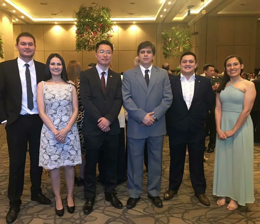 Aso_Taiwan's tweet photo. Celebración de la Fiesta Nacional de la República de China (Taiwán) "Doble Diez" 🇹🇼✨ https://t.co/qkhtRfiOHy