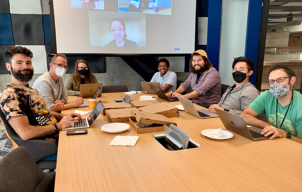 Snacking and keyboard clacking at our monthly #PreprintCommentClub pizza party! 📑🍕✨