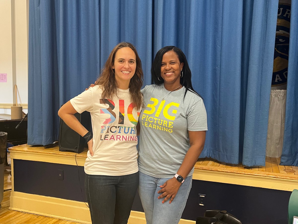 Guest Speaker Series Highlight! Thanks to <a href="/CaseyLamb07/">Casey Lamb</a>, New York Director for <a href="/bigpiclearning/">Big Picture Learning</a>  for talking with our students about her personal and professional journey! She also shared the importance of being a BPL student in <a href="/newburghschools/">Newburgh Schools</a> and the BPL Network! <a href="/bp_living/">BPLiving</a>