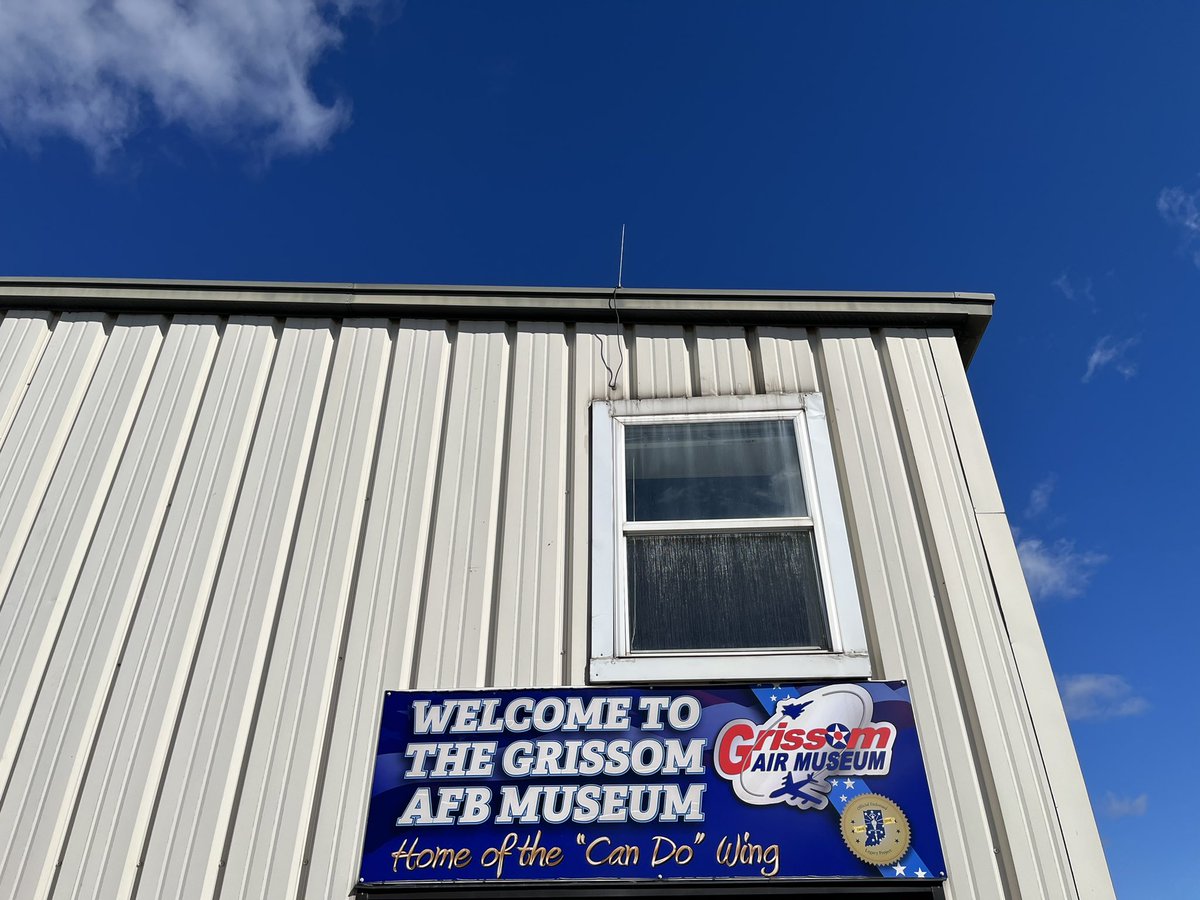 4geeman's tweet photo. #Aviation thrives in #BackHomeInIndiana! https://t.co/kllcJ4BcfM