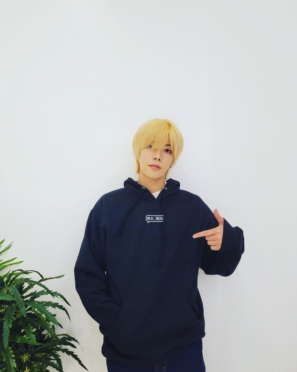 Smile__smileYT's tweet photo. 221008 YUTA Instagram
➡︎ https://t.co/IUNxKcjdSc https://t.co/fkpY14YEI4