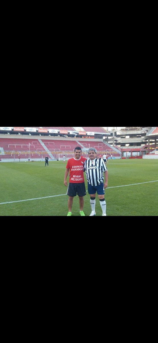 negroislacai's tweet photo. Este hombre vivió hasta el último día por su familia, por su trabajo y por INDEPENDIENTE. 
VITALICIO Y EX COMISIÓN  DIRECTIVA. 
Una parte importante para q esa tribuna a medio construir sea terminada. !!! GRACIAS  PORRA. 
EL CIELO TIENE UN DIABLO MAS.
#Independiente 
#reydecopas https://t.co/raq3y0isU4