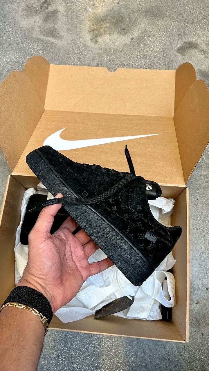 Louis Vuitton x Nike Air Force 1 by Virgil Abloh Black