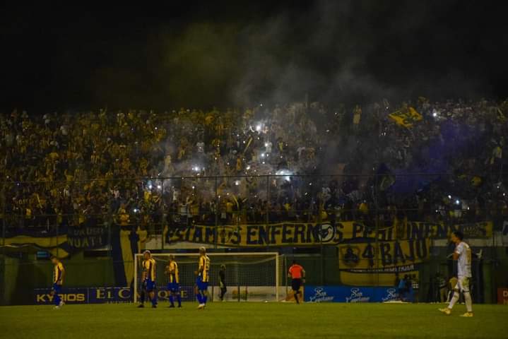 Sportivo Luqueño cierra su etapa en Intermedia, en donde su público jamás abandonó en ninguna sola fecha!.
¡Nos vemos en el 2023 en Primera!

💙💛 #ContigoSiempreLuqueño 💙💛