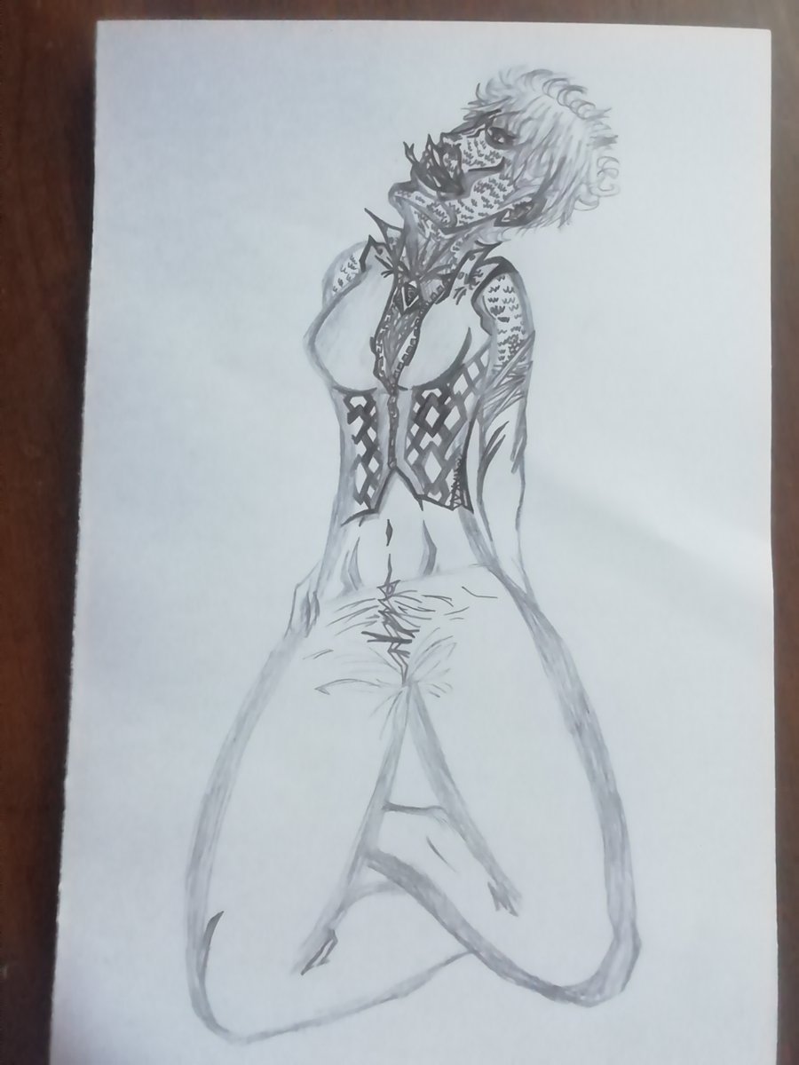 HMNCLunar's tweet photo. #Gothober Día 7: Copperhead (Larissa Díaz) 

#Batman #traditionalart #sketchtober #artober #sketch #drawing https://t.co/YPFCwo55GU